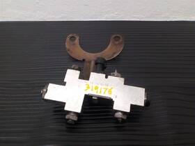 15173640 Chevrolet Truck 00-02 Astro Brake Proportioning Valve Assembly Oem