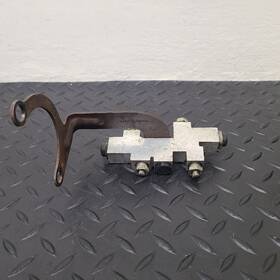 15768819 Chevrolet Truck 00-03 S10 Pickup Brake Proportioning Valve Oem