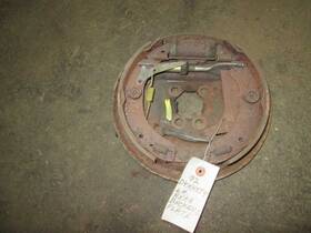 544.ch2t92 Dodge Driver Left Rear Backing Plate Fits 92 Dynasty