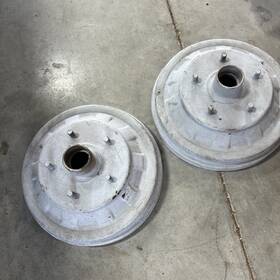 01a-1106-a2 Ford 1940 Front Brake Drum Hub Spindle Pair Hot Rod Socal Original Deuce 5x5.5
