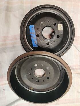 1125b Ford 1125a C2800 55 56 57 Mercury Thunderbird Front Brake New Drums 11in By 2.25 2.5 Shoe