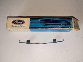 C20z-2035-d Ford Fairlane Mustang Nos Front Brake Drum Spring For 10 Inch With V8 Engine