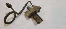 D0oa-2b257-c Ford Mercury Fomoco 1968-1969 Mustang Cougar Drum Brake Distribution Block Sensor