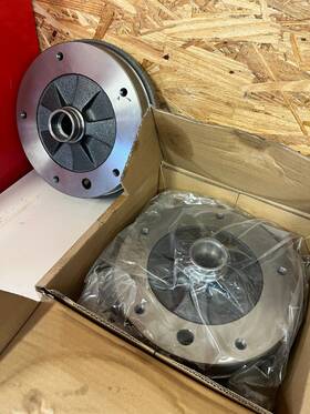 123-33009 Fvp 12333009 New Pair Of Front Brake Drums For Vw Aircooled