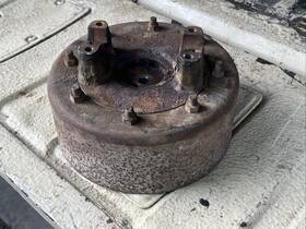 10386512 General Motors Drum Prop Shaft Drive Parking Brake 2003-09 Topkick Or Kodiak