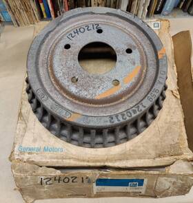1240212 Gm 1359634 Nos Oem 1964-72 Buick And Oldsmobile Rear Brake Drum Ss #