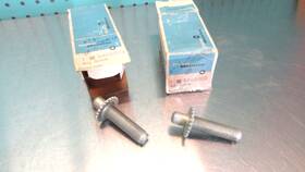 5465003 Gm Nos Oem Genuine 2 1965-1970 Buick Brake Drum Adjuster Screw