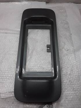 544.is1298 Isuzu Rear Tailgate License Plate Trim Molding 1998 Rodeo 2xz-63p