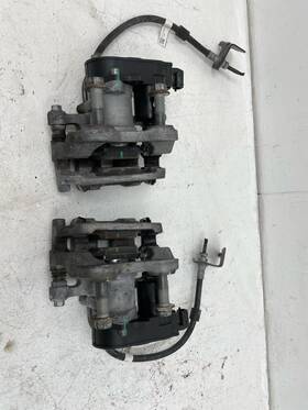 Pz112d251acb Lincoln 2024 Nautilus Rear Left And Right Brake Caliper Set Oem