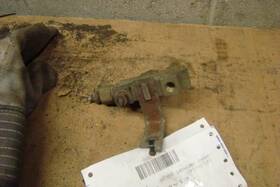 539.ch3i81 Plymouth Brake Proportioning Valve