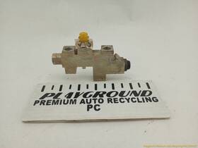 1kh0867 Pontiac Fiero Se Brake Proportioning Valve Fits 1984 1985 1986 1987 1988 84 85