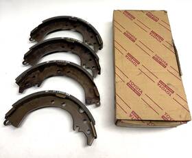 04495-32050 Toyota Nos Genuine Shoe Kit Rear Brake 1987-1991 Camry