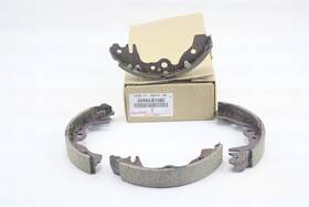 Toyota 04495-b1080 Genuine Shoe Kit Rear Brake 04495b1080 New Oem