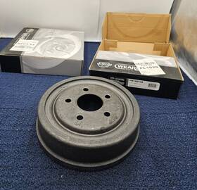 Yh140738 Wearever Qty 2 Rear Brake Drum For 2000-03 Saturn L100/l200/ls1/ls2