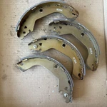 13381403 , 171-1101 New Oem Gm Rear Brake Shoes Set. Fixed Price $59.99.