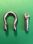 Marine Grade 316 Stainless Steel Bow Shackle With Oversized Screw Pin Forged. Fixed Price $14.20.