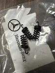 Mercedes-benz Wheel Brake Shoes Spring W204 W213 W218 C63 C300 E350 Genuine Oem. Fixed Price $10.00.